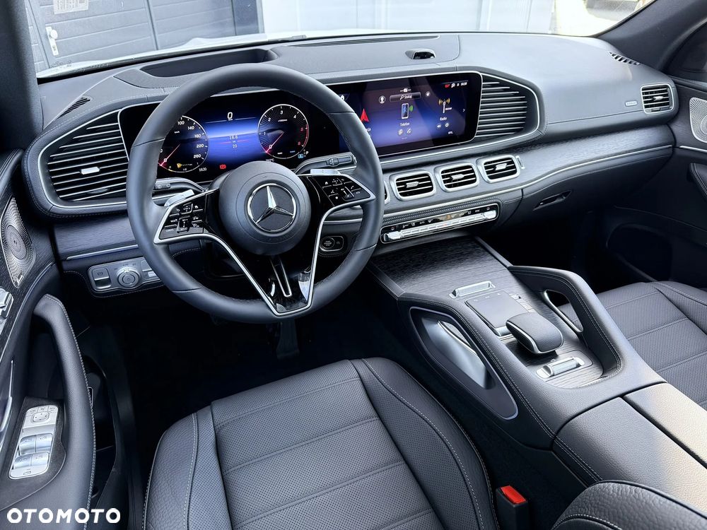 Mercedes-Benz GLE - 14
