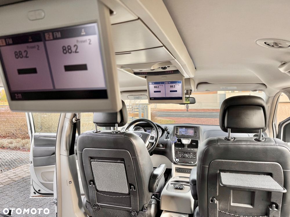 Lancia Voyager 2.8CRD Gold - 18