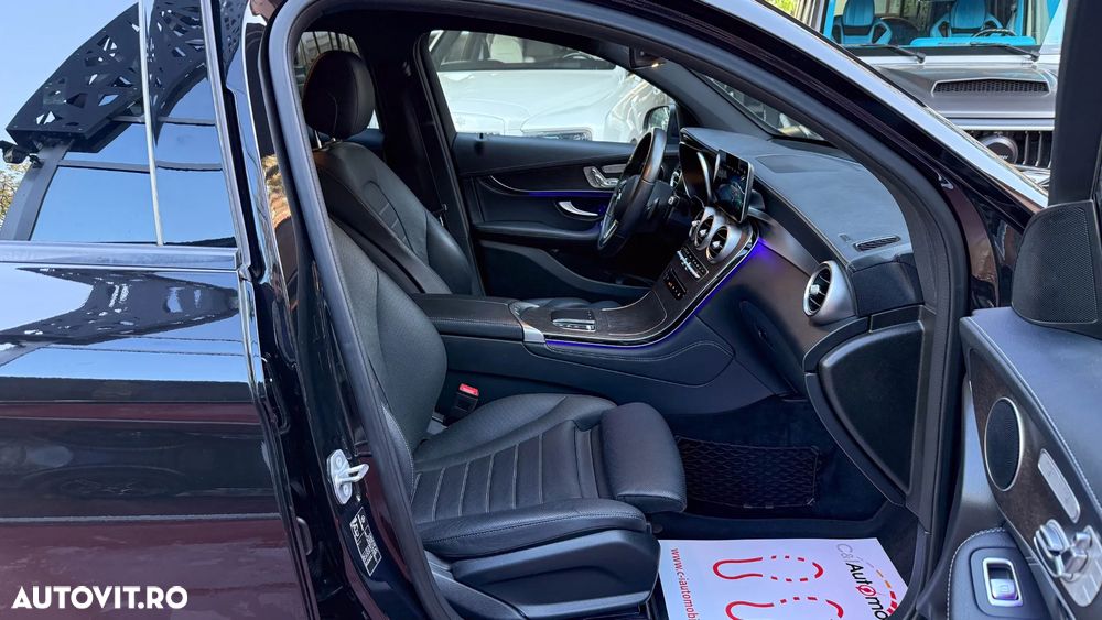 Mercedes-Benz GLC 300 4MATIC MHEV - 17