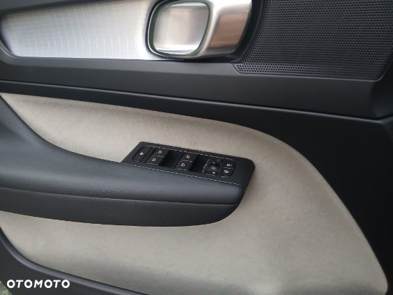 Volvo XC 40 T3 - 14