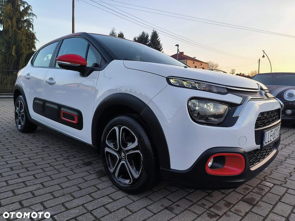 Citroën C3 1.2 PureTech Shine - 25