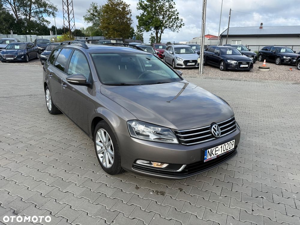 Volkswagen Passat 2.0 Blue TDI SCR Comfortline - 14