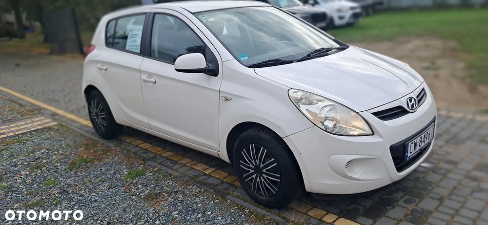 Hyundai I20 2011 photo 4