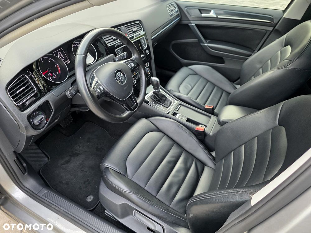 Volkswagen Golf 2.0 TDI BMT Highline DSG - 12