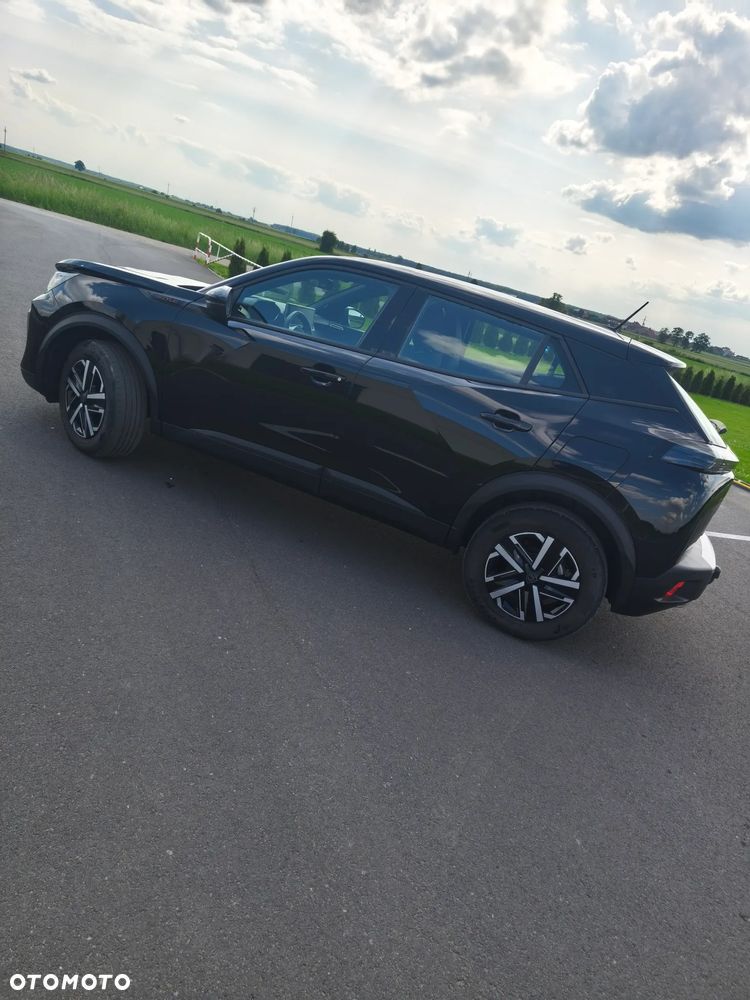 Peugeot 2008 Hybrid 136 e-DSC Style - 13