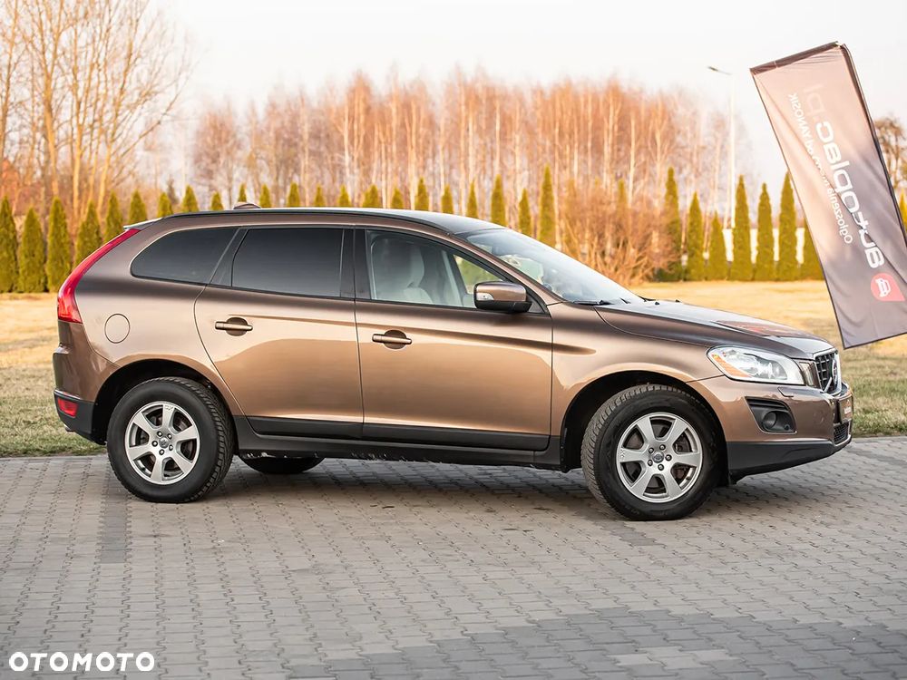 Volvo XC 60 D5 AWD Kinetic - 14