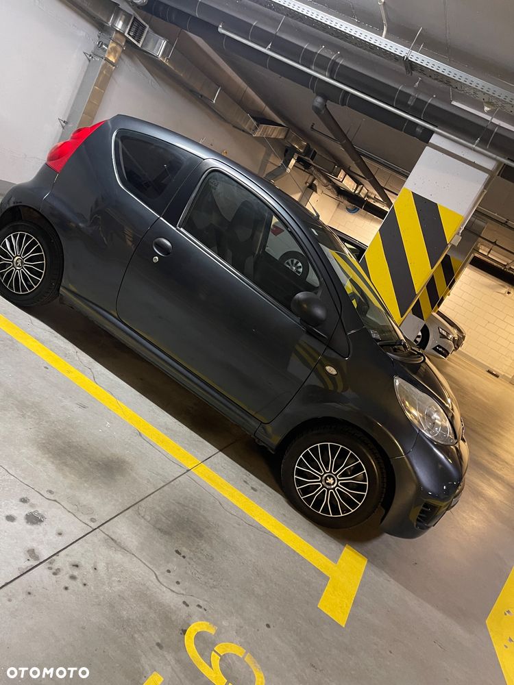 Peugeot 107 1.0 Active - 15