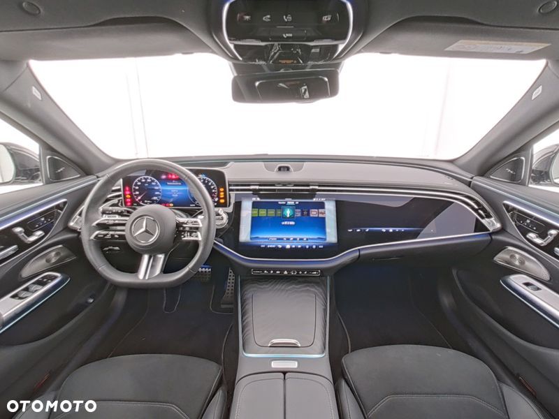 Mercedes-Benz Klasa E 300 de PHEV 4-Matic AMG 9G-Tronic - 6