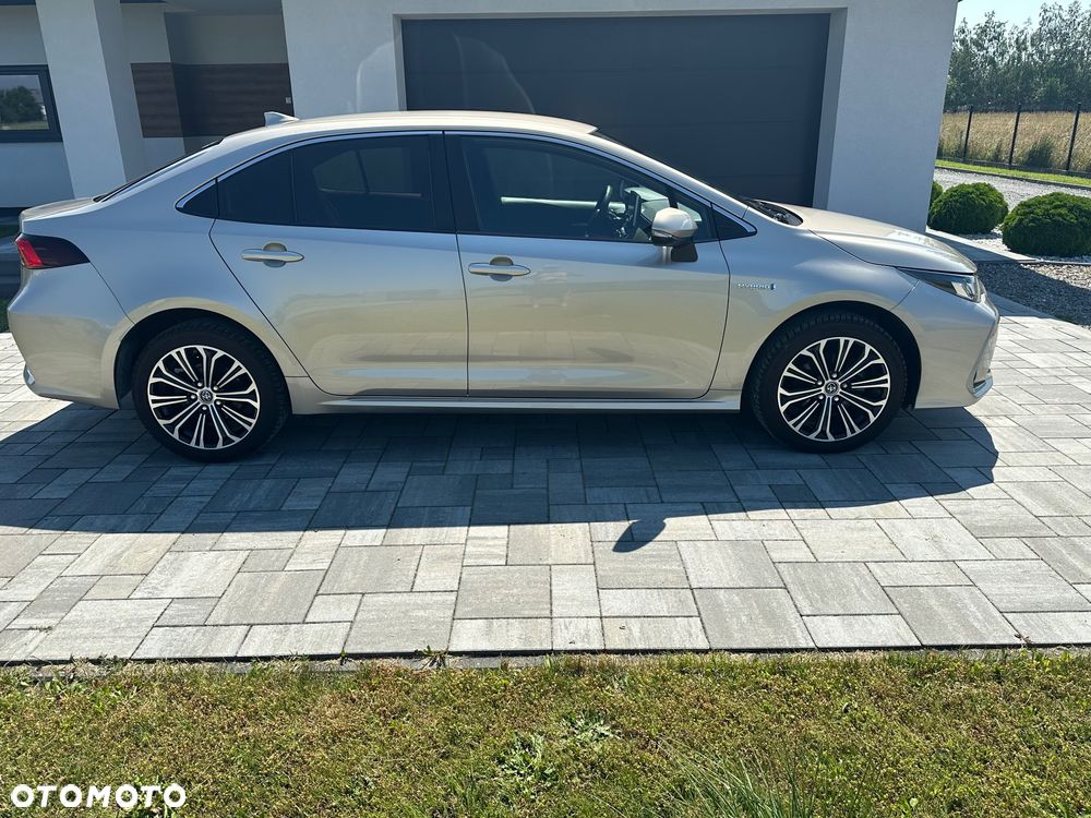 Toyota Corolla 1.8 Hybrid Executive - 6