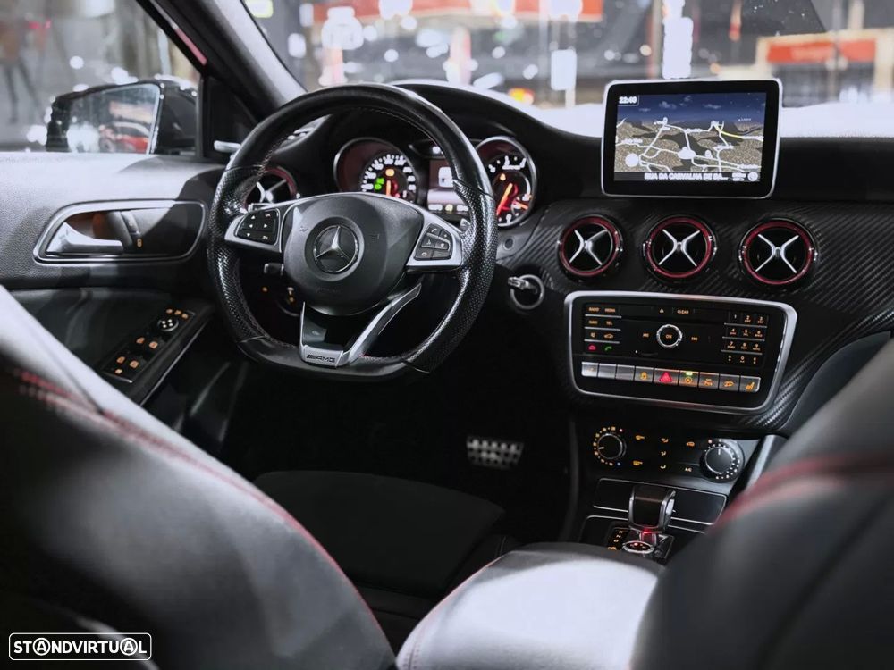 Mercedes-Benz A 45 AMG 4-Matic - 13