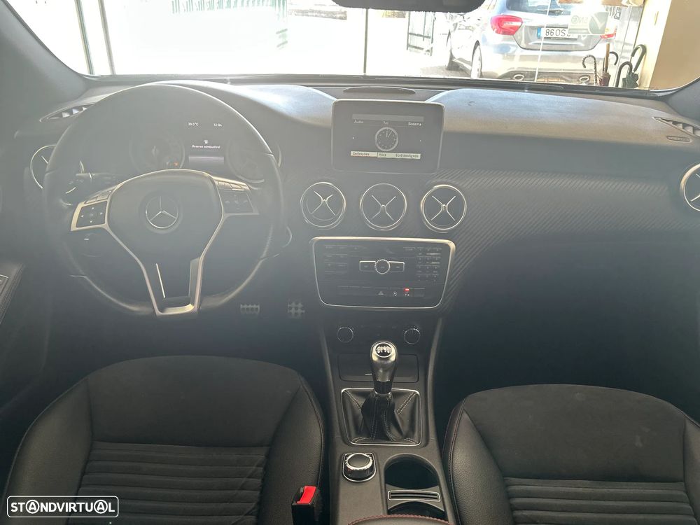 Mercedes-Benz A 180 CDI BE Edition AMG Line - 9