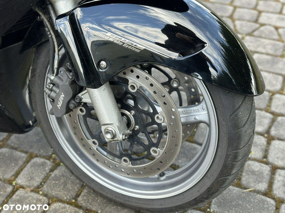 Honda CBR - 14