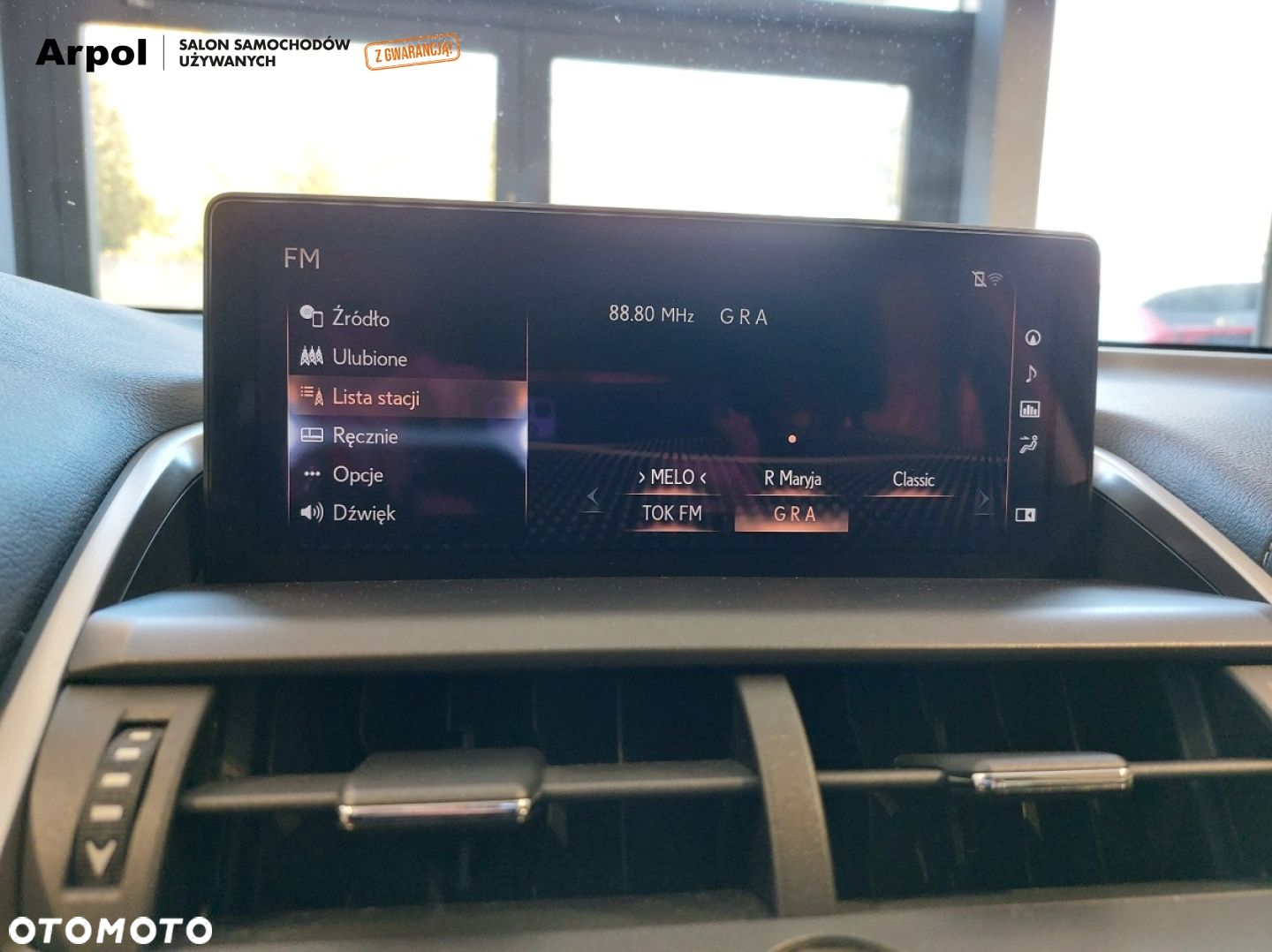 Lexus NX 300h Elegance AWD - 24