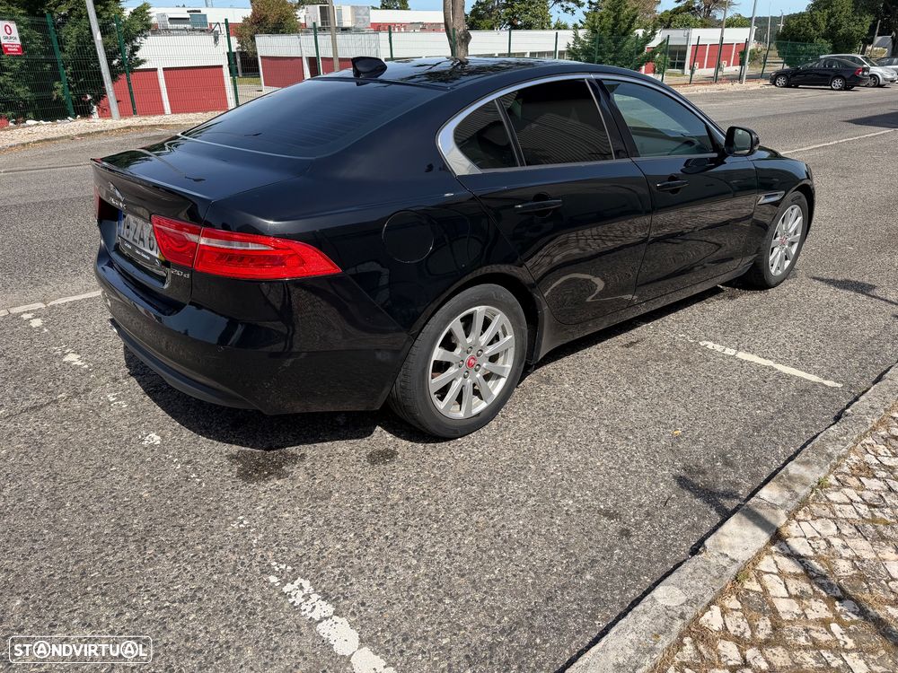 Jaguar XE 20d Aut. Portfolio - 7