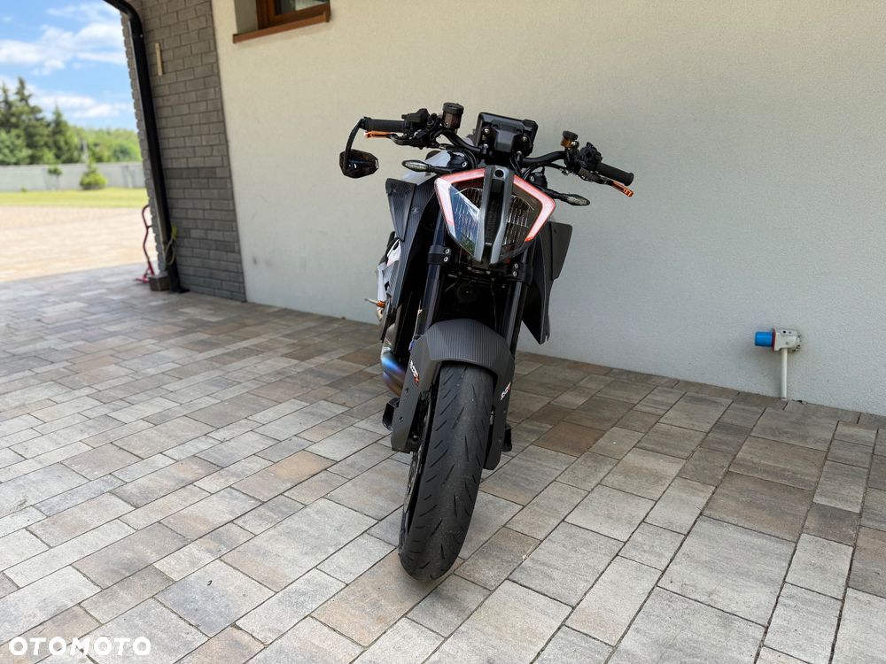KTM Super Duke - 16