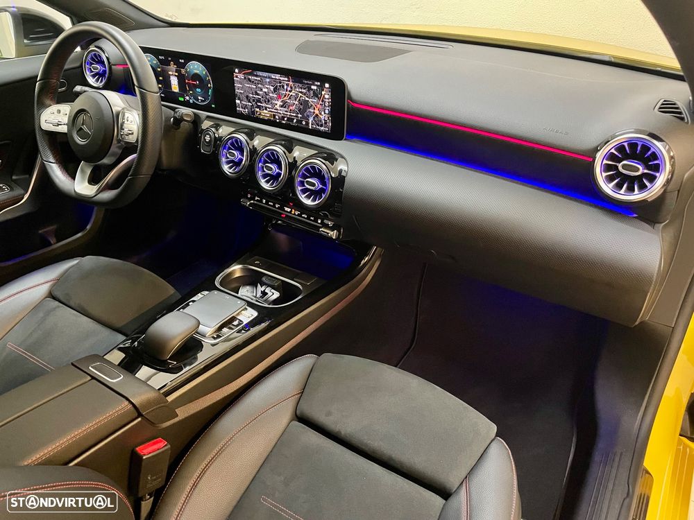 Mercedes-Benz A 250 e 8G-DCT Advanced AMG Line - 34