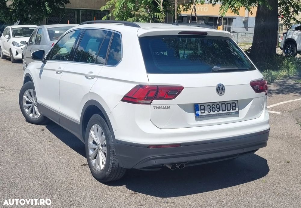 Volkswagen Tiguan - 4