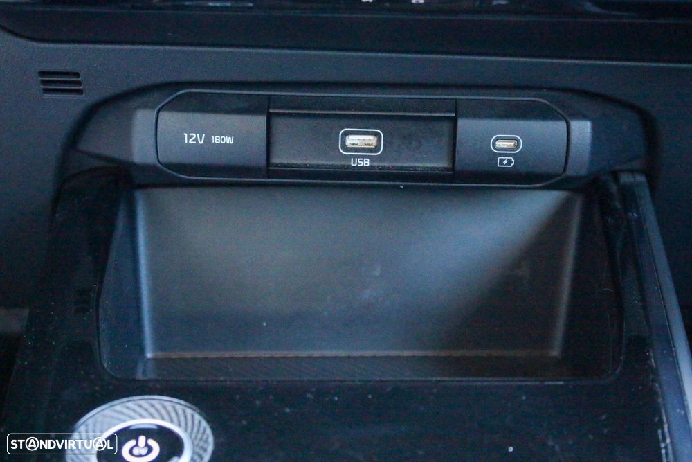 Kia e-Niro - 23