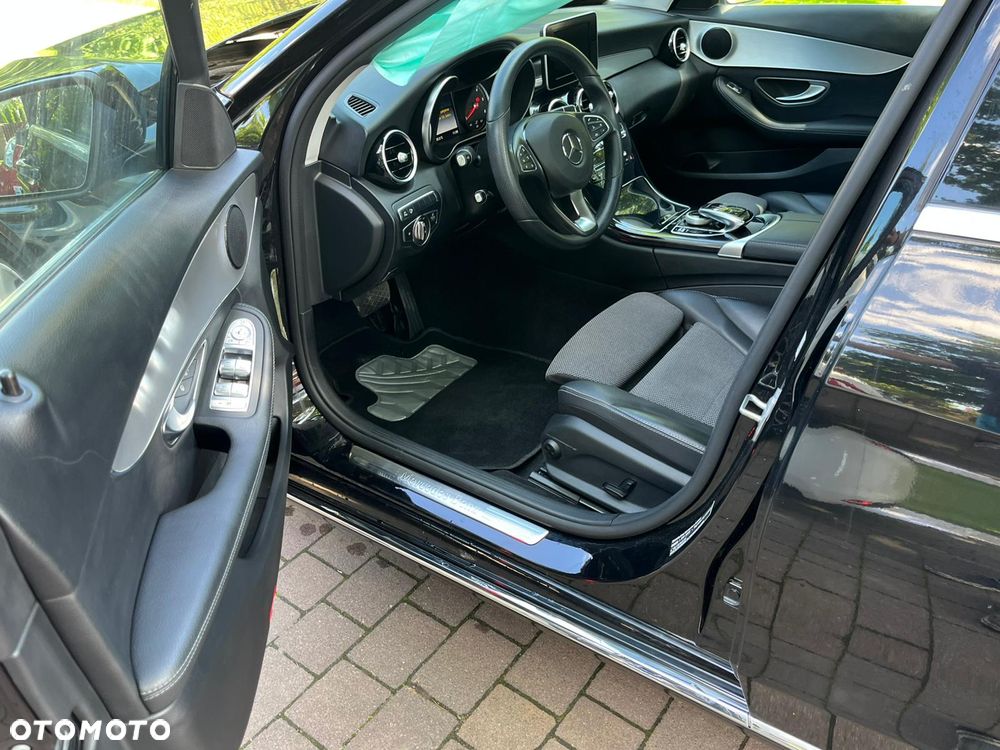 Mercedes-Benz Klasa C 220 (BlueTEC) d BlueEffICIENCY Edition 7G-TRONIC - 13