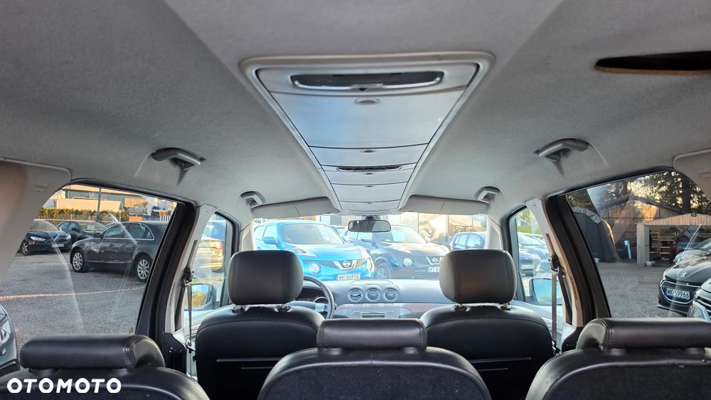 Ford Galaxy 2.0 TDCi Gold X - 24