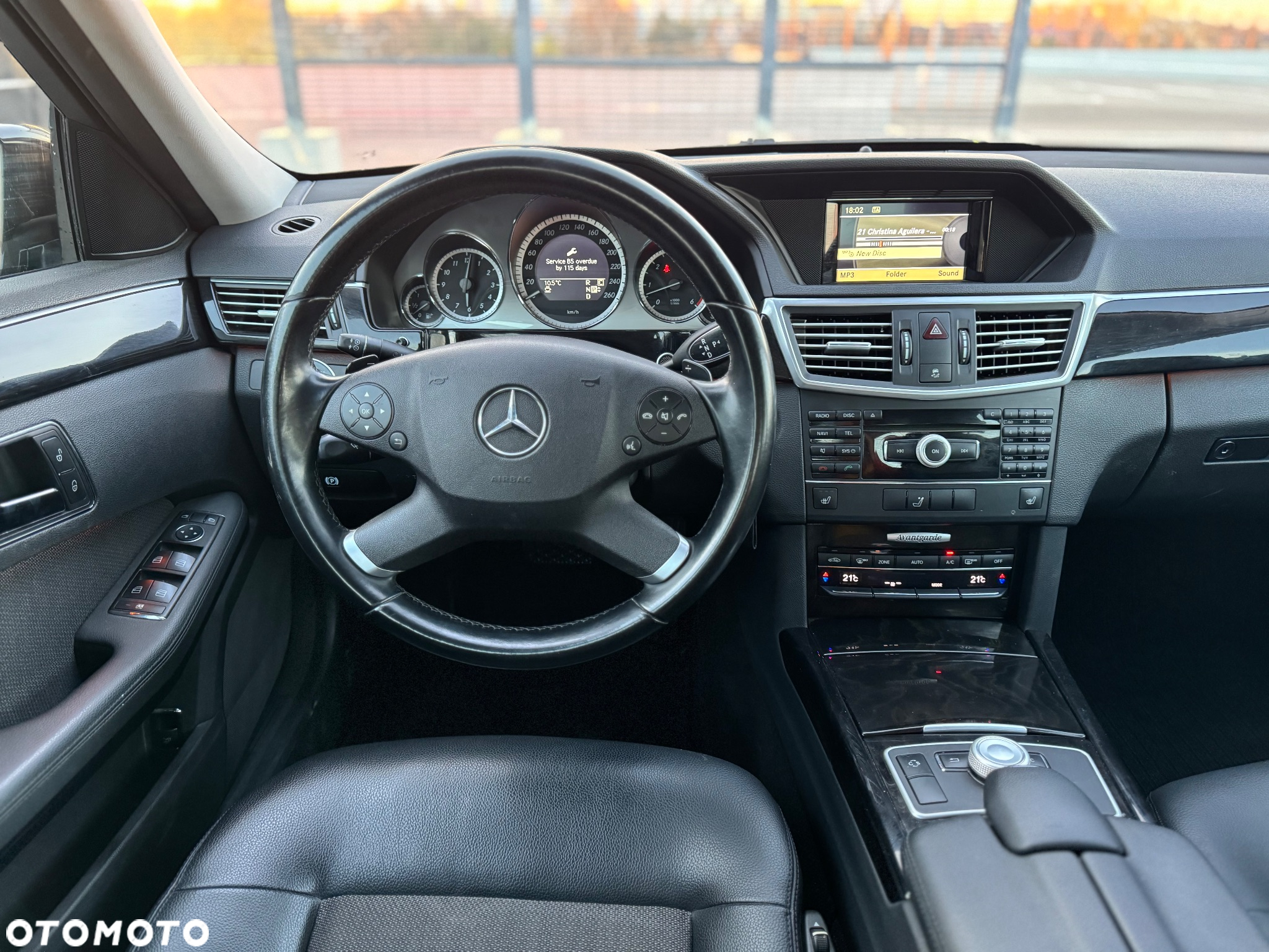 Mercedes-Benz Klasa E 350 CDI BlueEff Avantgarde - 15