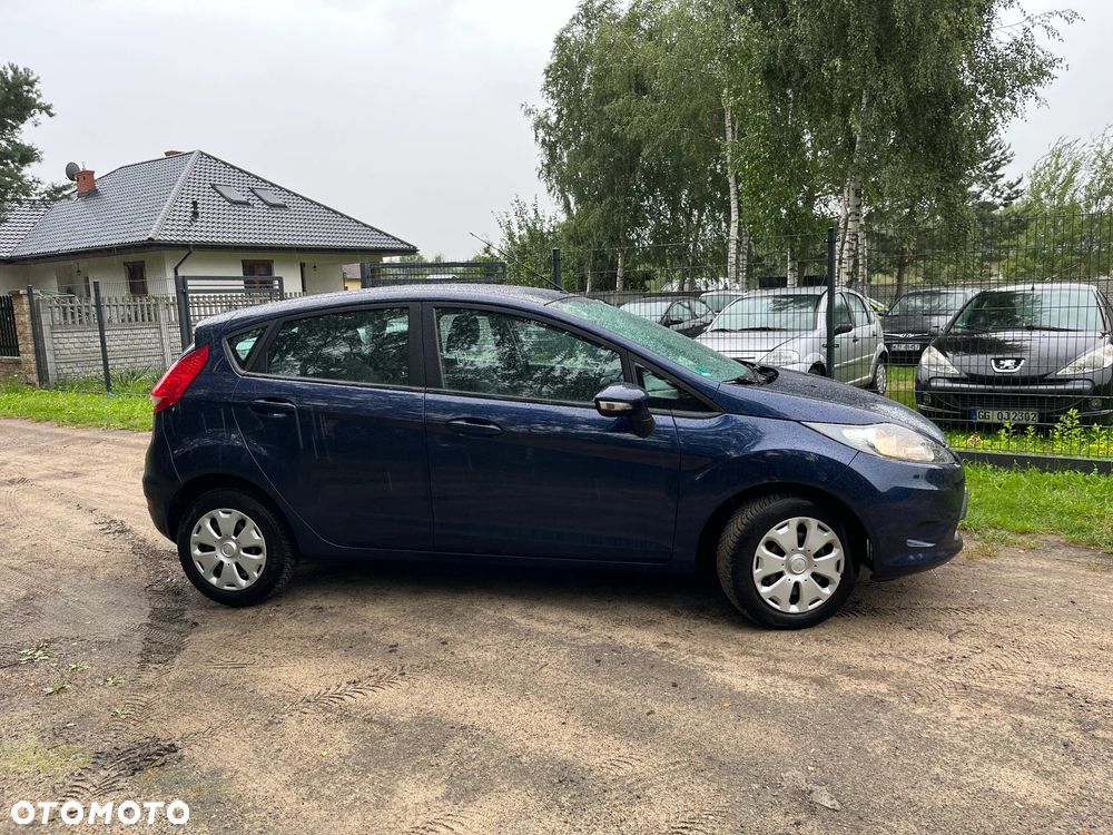 Ford Fiesta 1.25 Celebration - 4