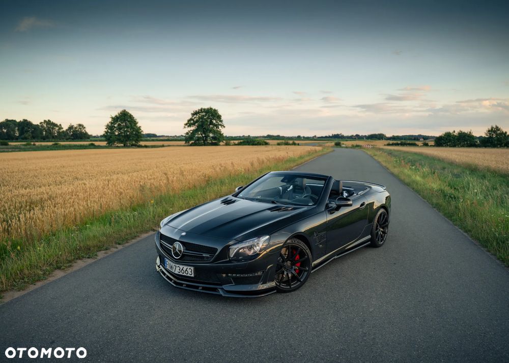 Mercedes-Benz SL 63 AMG - 17