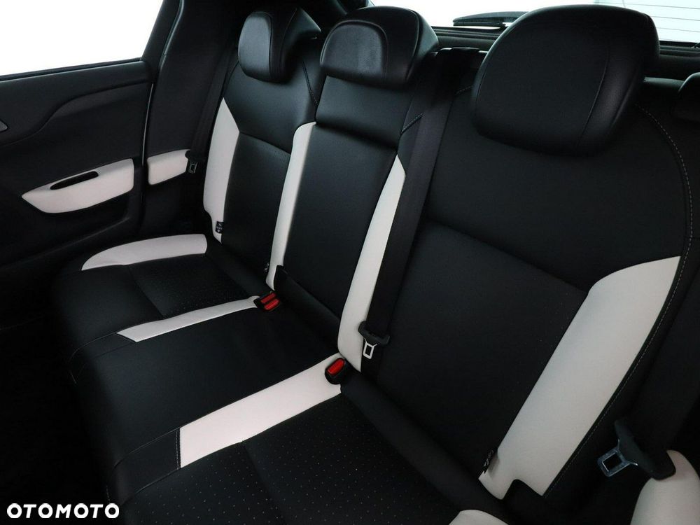 DS Automobiles DS 4 - 17