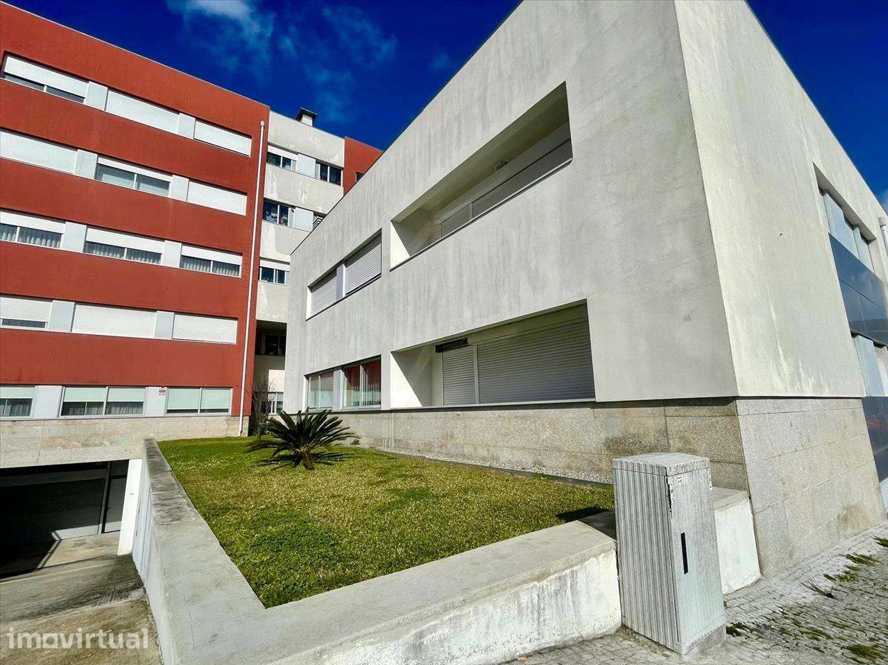 Espetacular apartamento T4 à venda em Leça do Balio, Matosinhos - Grande imagem: 4/27