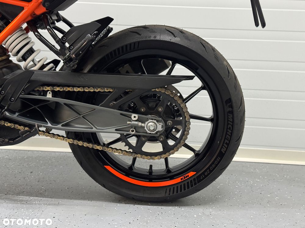 KTM Duke - 16