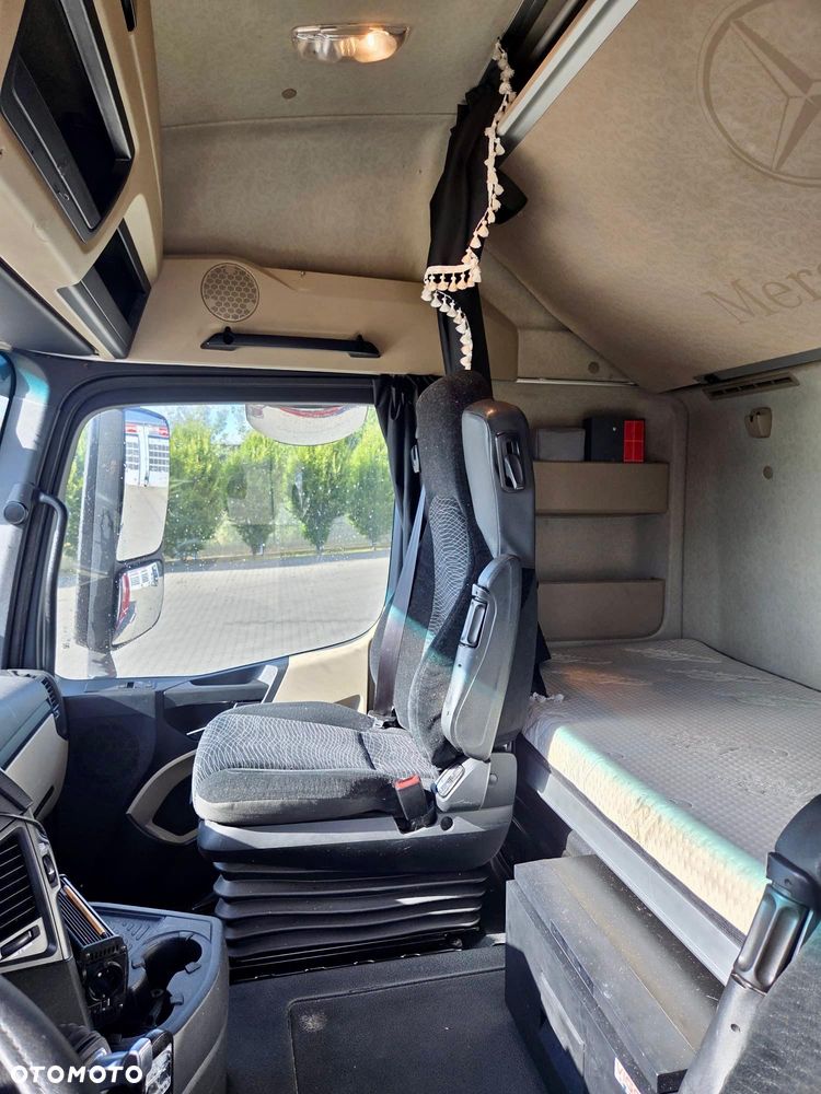 Mercedes-Benz Actros 1845 - 6