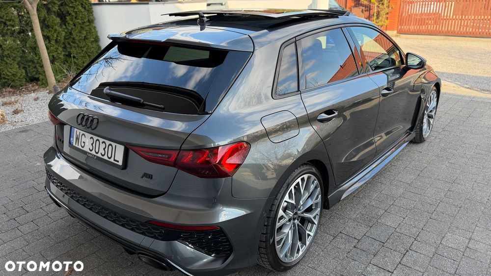 Audi RS3 Sportback - 15