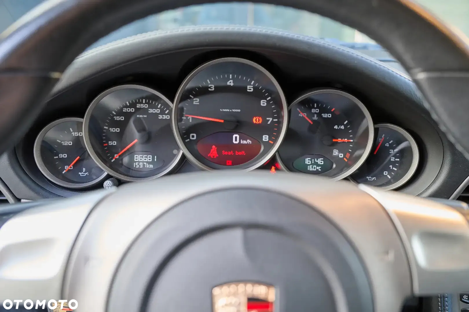 Porsche 911 Carrera 4 - 2
