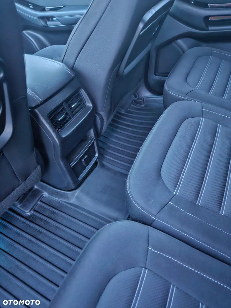 Ford Galaxy 2.0 EcoBlue 4WD Titanium - 19