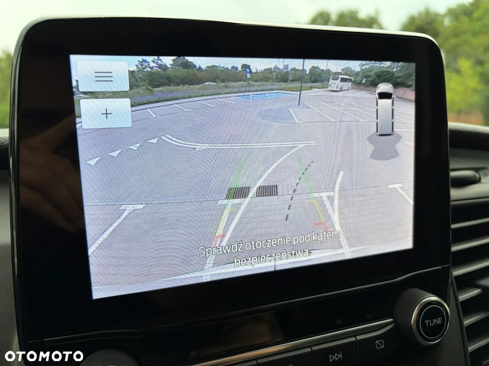 Ford Transit 350 - 32