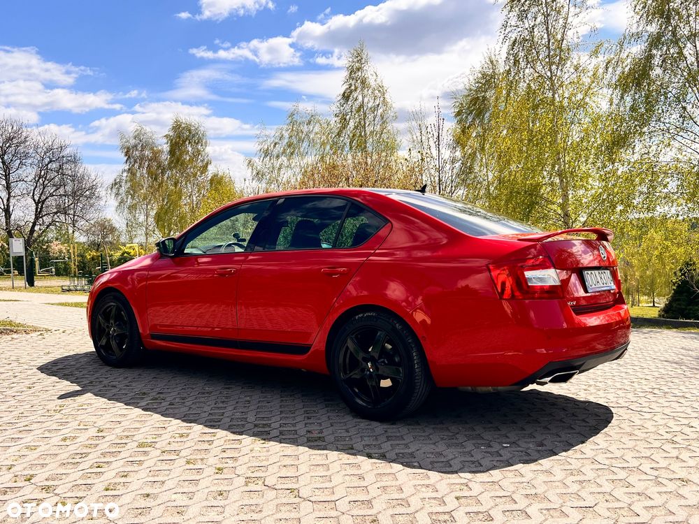 Skoda Octavia 2.0 TDI RS DSG EU6 - 20