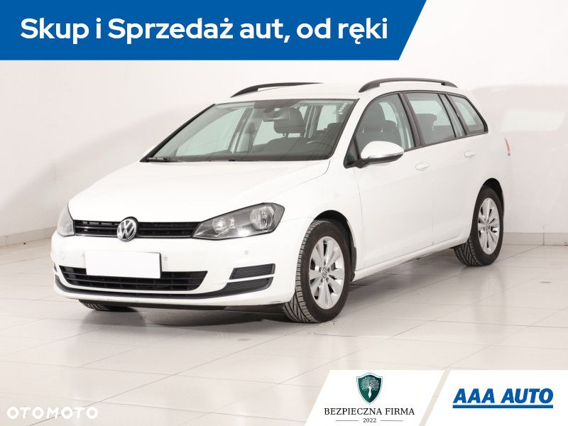 Volkswagen Golf - 2