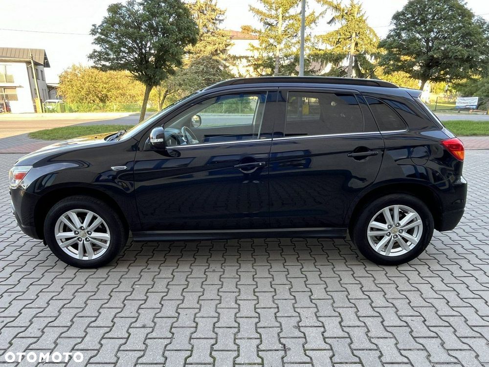 Mitsubishi ASX - 10