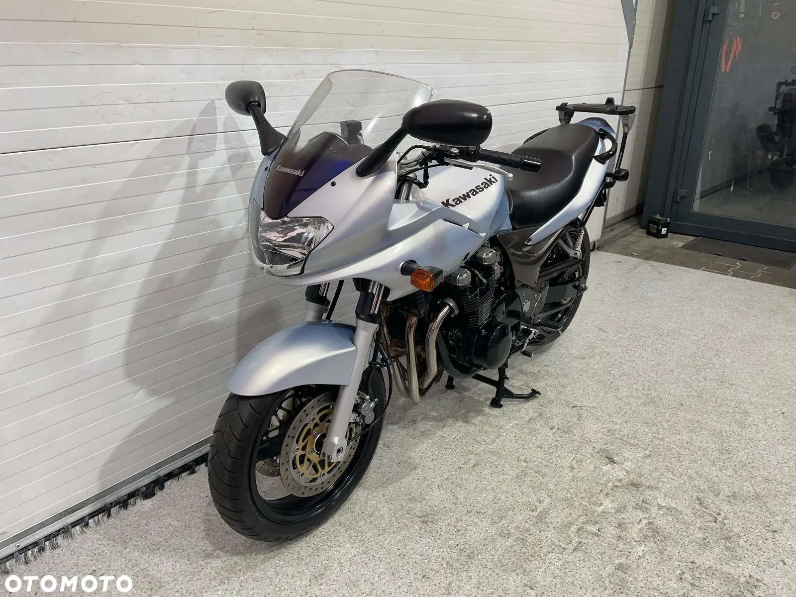 Kawasaki ZR - 2