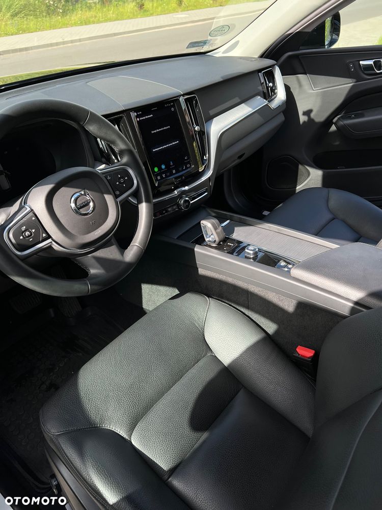 Volvo XC 60 B4 D Momentum Pro - 15