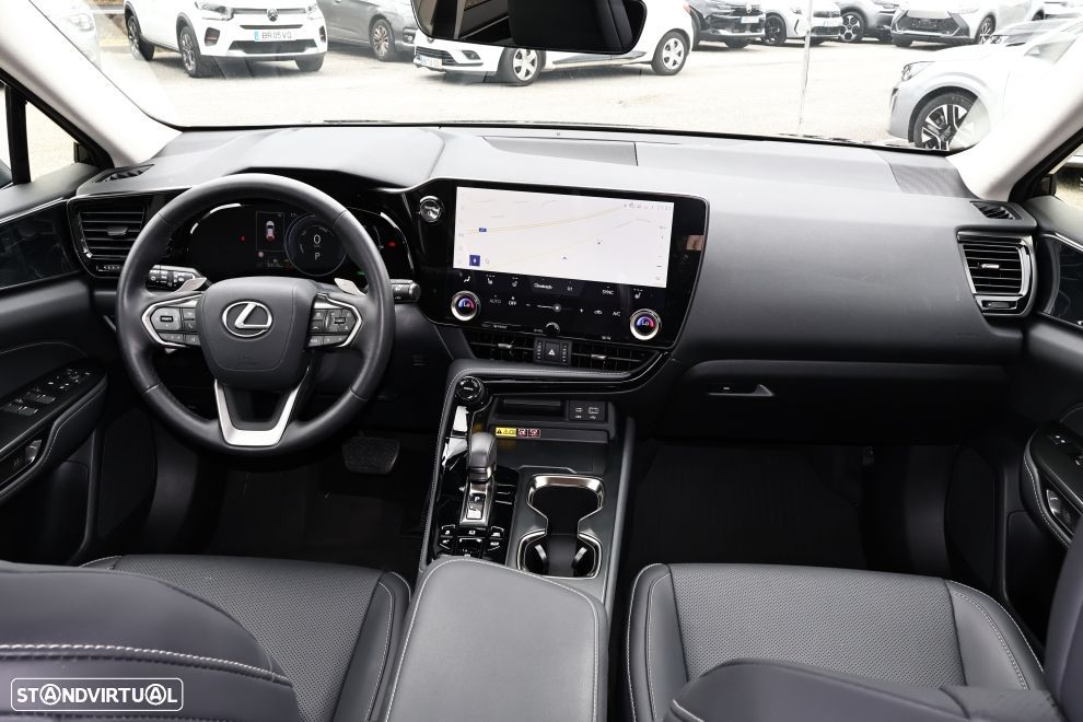 Lexus NX 450h+ Luxury - 11