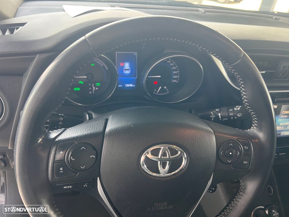 Toyota Auris Touring Sports 1.8 HSD Sport+Skyview +Navi - 24
