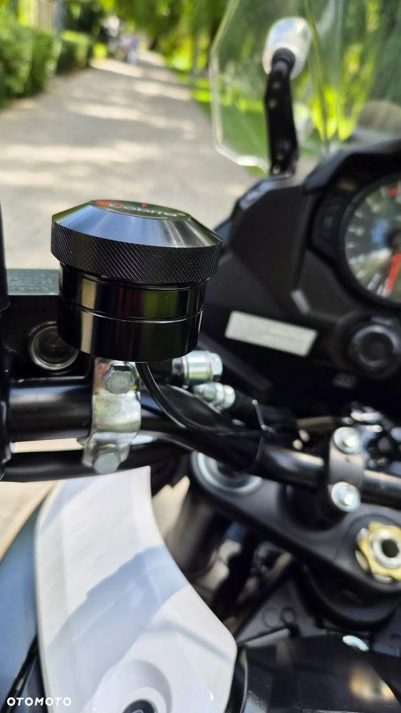 Suzuki V-STROM - 27