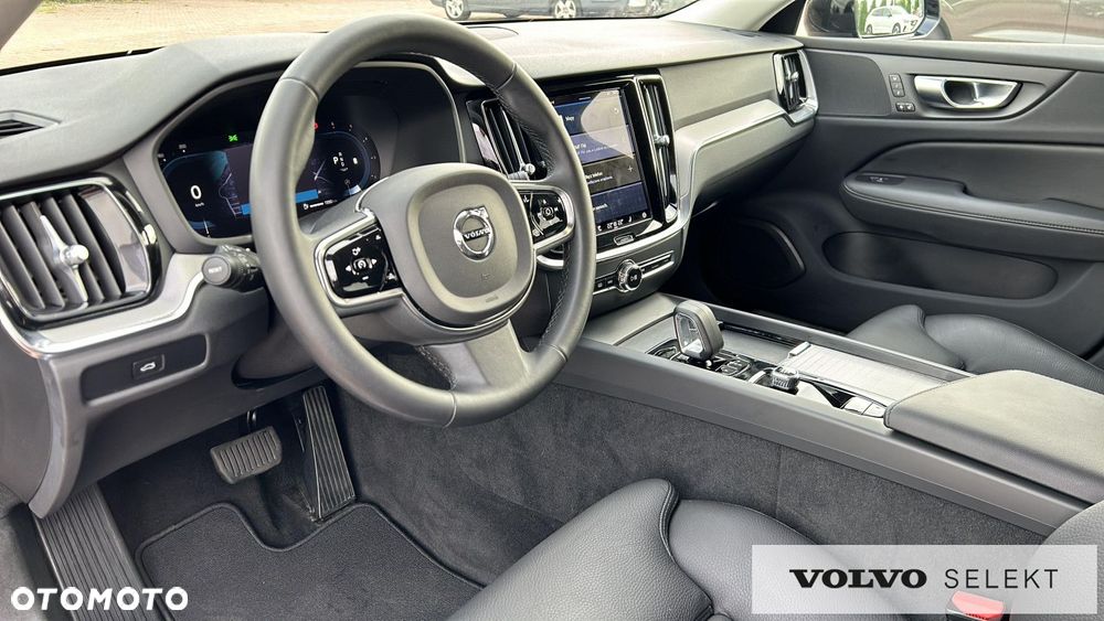 Volvo V60 B4 D Plus Dark - 10