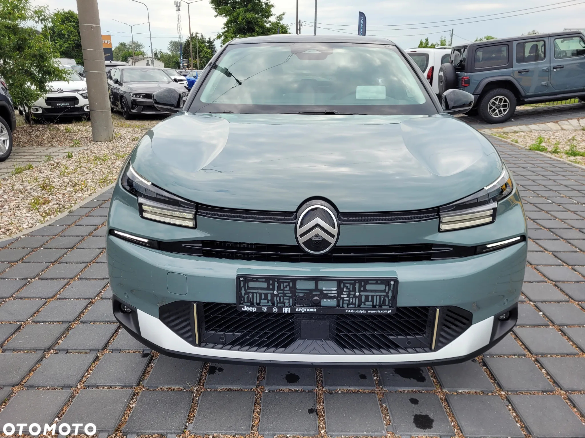 Citroën C4 1.2 mHEV Max eDCT6 - 10
