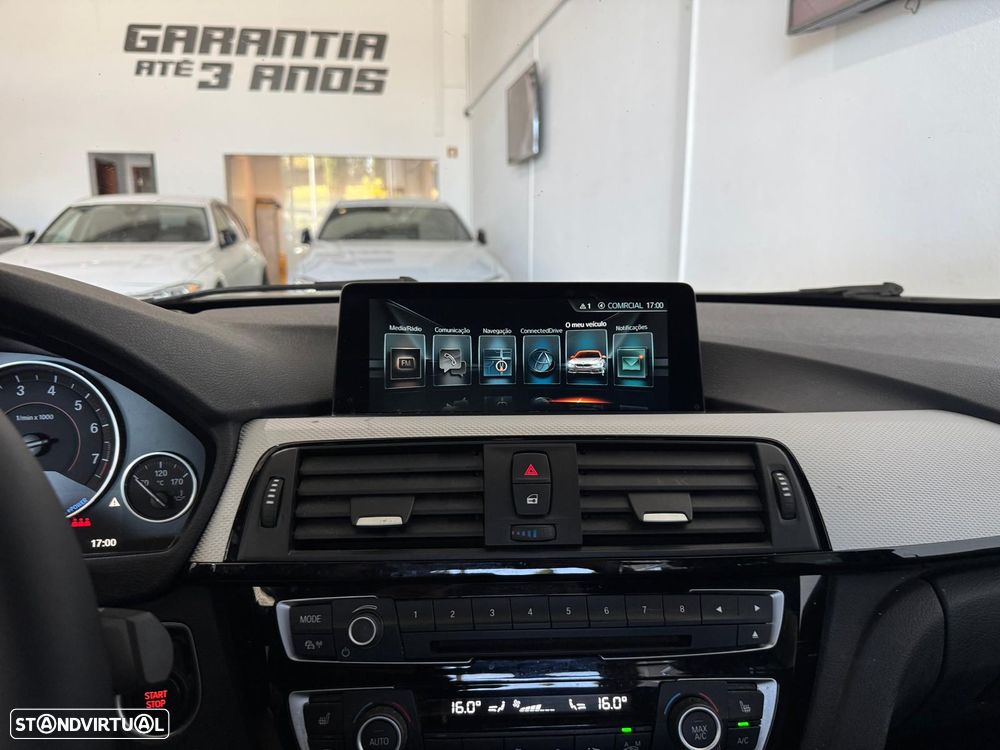 BMW 330 e iPerformance Pack M - 25