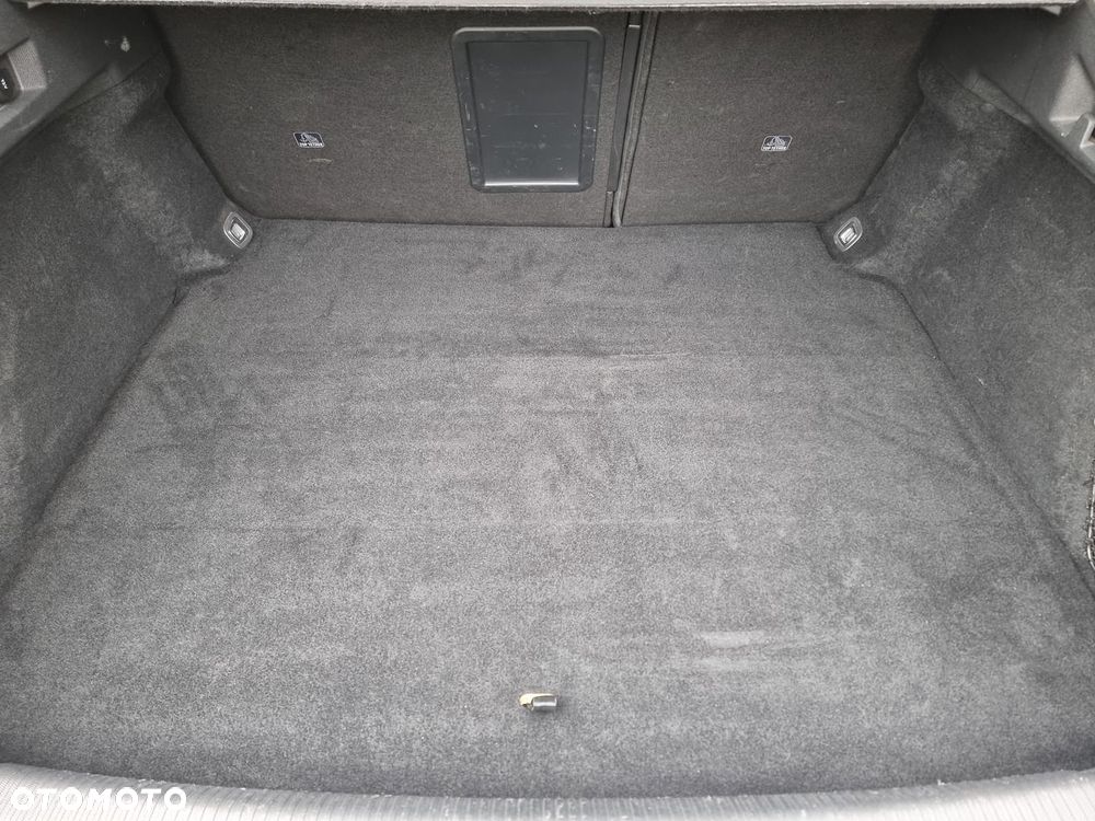 Peugeot 508 2.0 BlueHDi Allure S&S EAT8 - 26