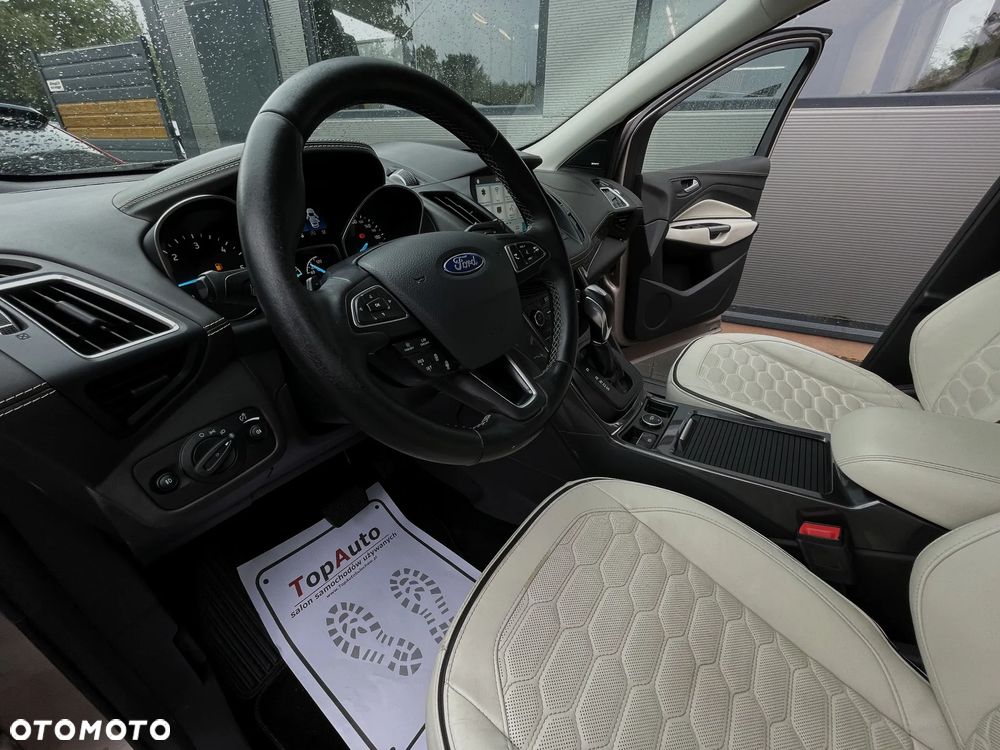 Ford Kuga 2.0 TDCi 4x4 Vignale - 19