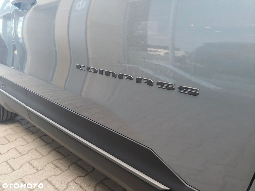 Jeep Compass 1.2 T3 mHEV First Edition FWD DCT - 17