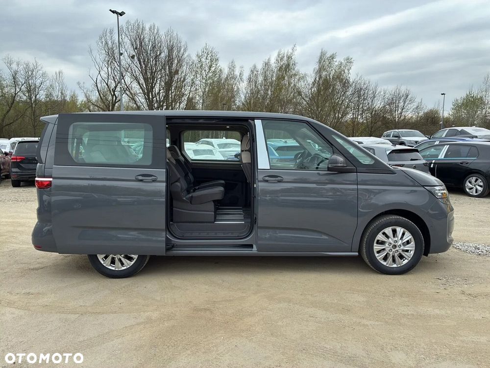 Volkswagen Multivan - 9